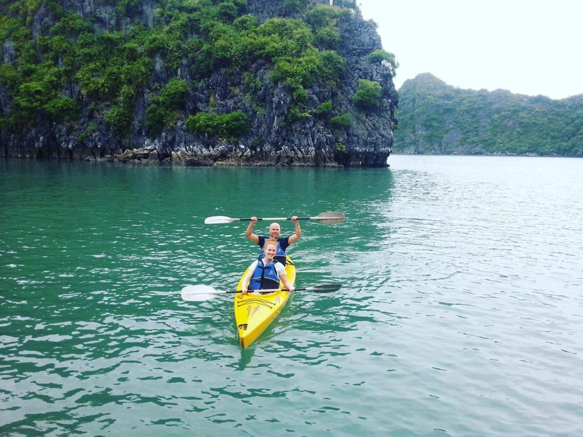 Indochina Sails Ha Long Bay Powered By Aston Hotel Exterior photo